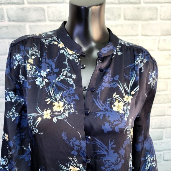 EQUIPMENT Womens M Cornelia Floral Print Silky‎ Polyester Blouse Eclipse Floral - Picture 3 of 9